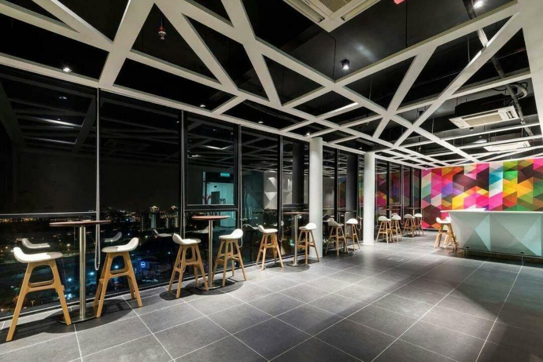 Hid Soho At Kanvas Wifi Netflix Klia Apartemen