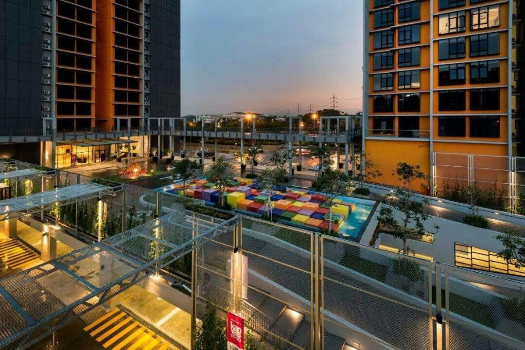 Hid Soho At Kanvas Wifi Netflix Klia * Cyberjaya