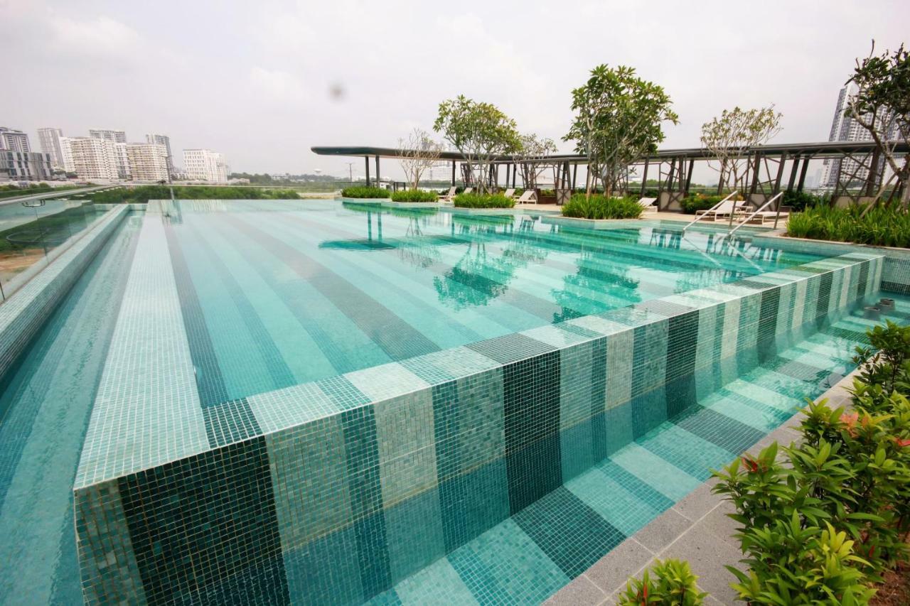 Hid Soho At Kanvas Wifi Netflix Klia Apartemen Cyberjaya